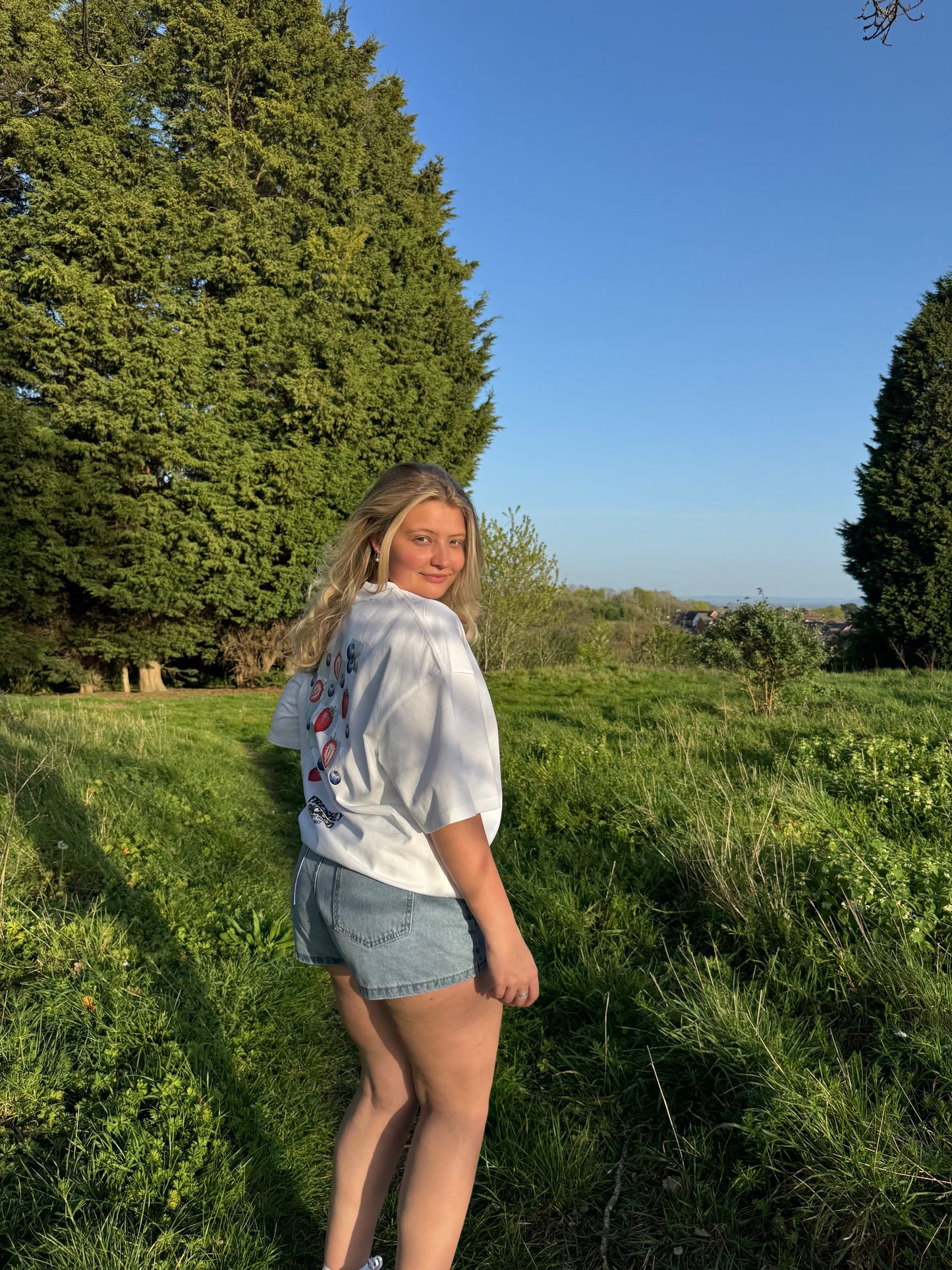 freshly picked for u tee