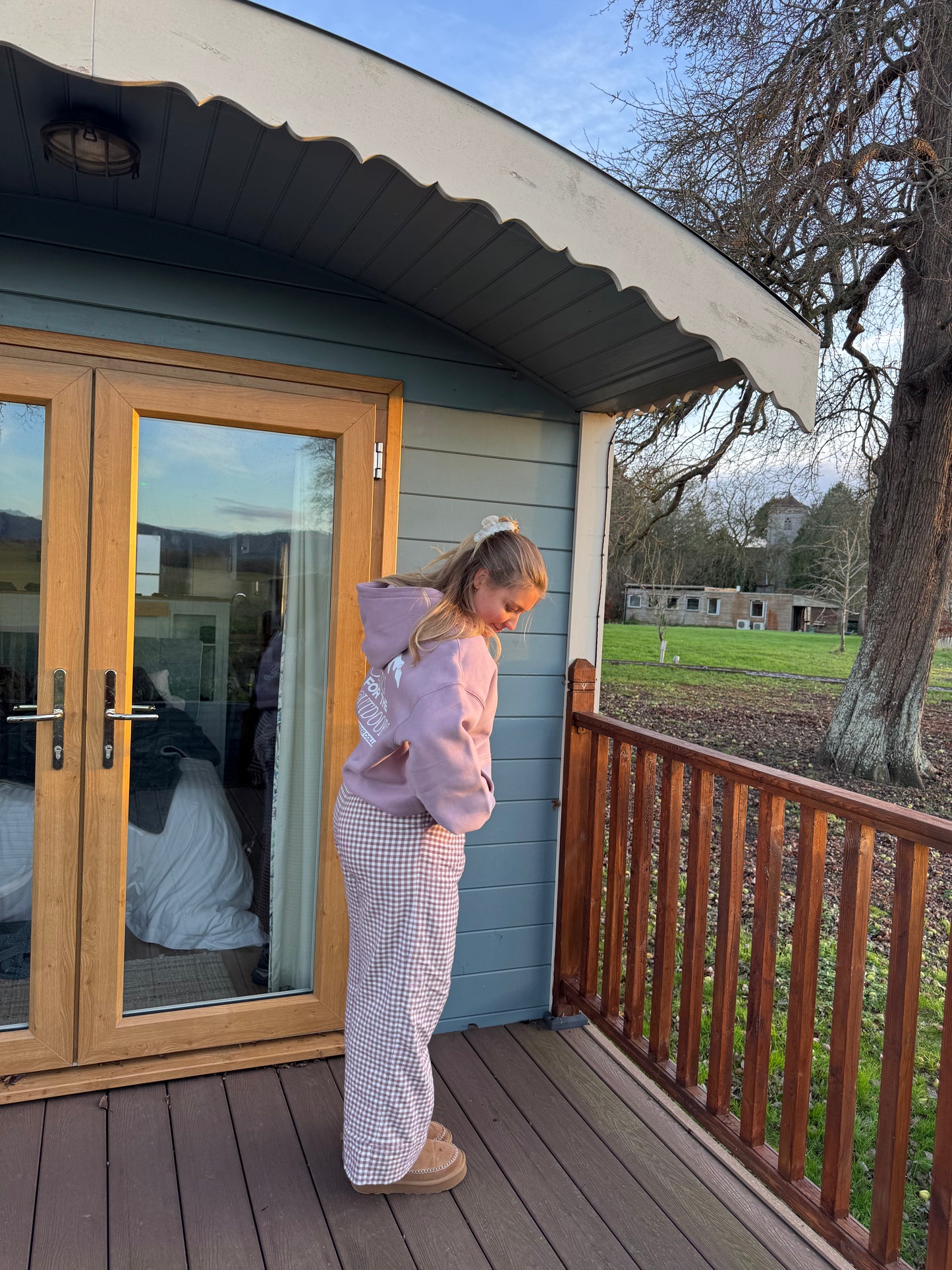 BUILT FOR THR OUTDOORS MAUVE HOODIE