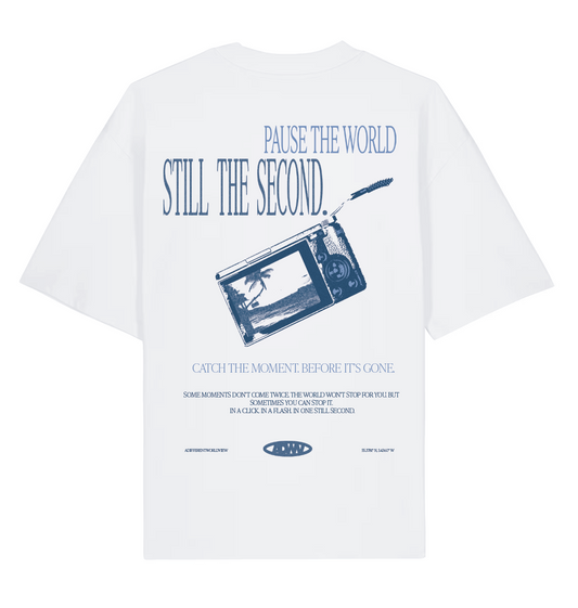 PAUSE THE WORLD TEE
